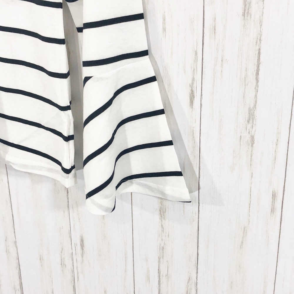 Cupcakes and Cashmere Striped Top - Picture 5 of 8